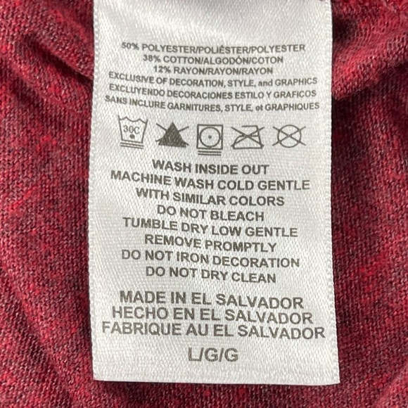 NFL Atlanta Falcons Shirt Womens Large Red Gonzalez 88 Long Sleeve Graphic‎ Tee - Picture 9 of 12